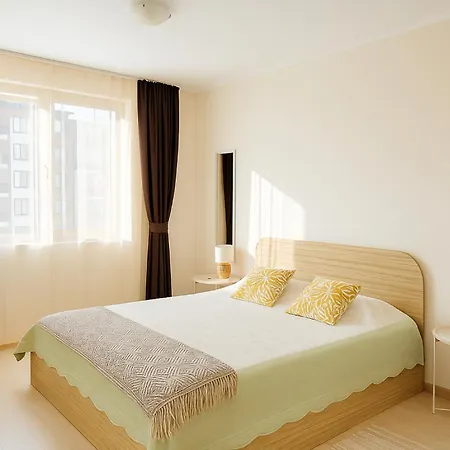 Apolon-6 Sea Breeze Apartment Nessebar