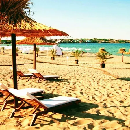 Apolon-7 Sea Breeze Apartment