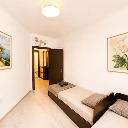Apollon-6 Sea Breeze Apartman *