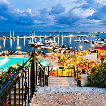 Apollon-6 Sea Breeze Apartman