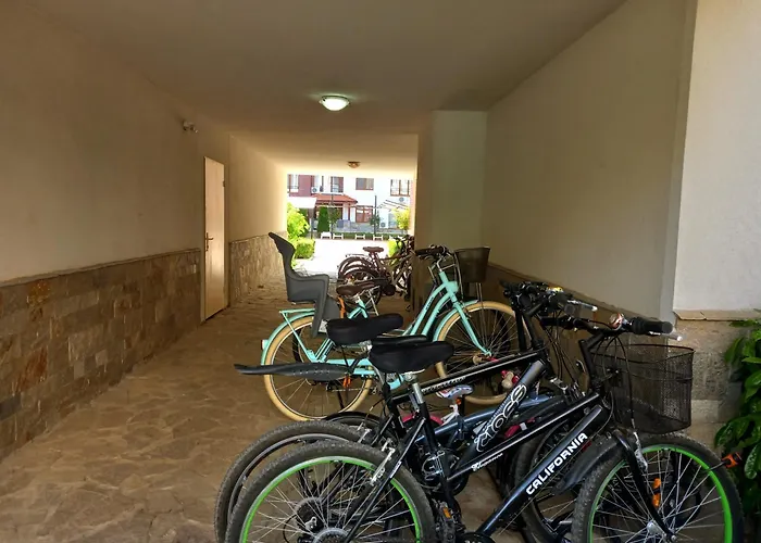 アパート Apolon-7 Sea Breeze ネセバル